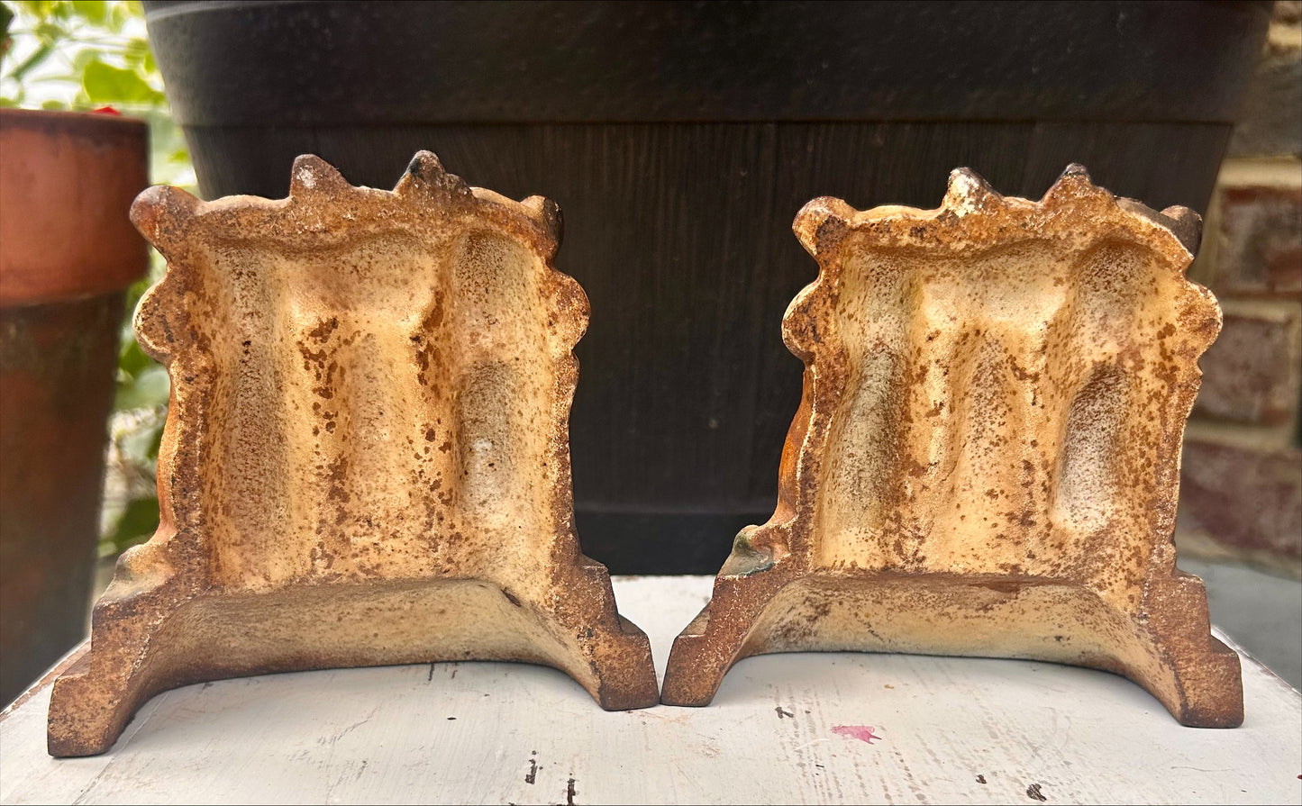Antique Cast Iron Hubley 3 Dogs Singing Doorstop/Bookends