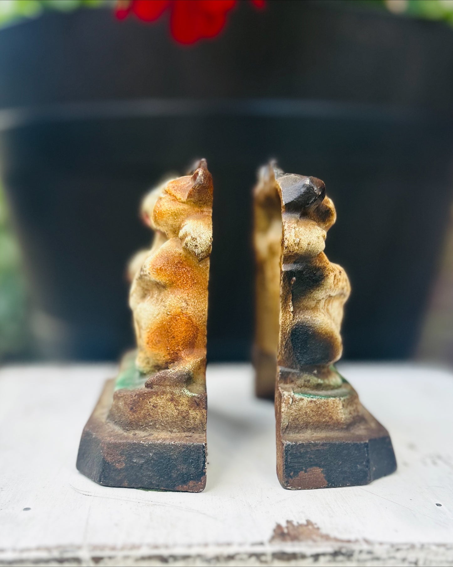 Antique Cast Iron Hubley 3 Dogs Singing Doorstop/Bookends