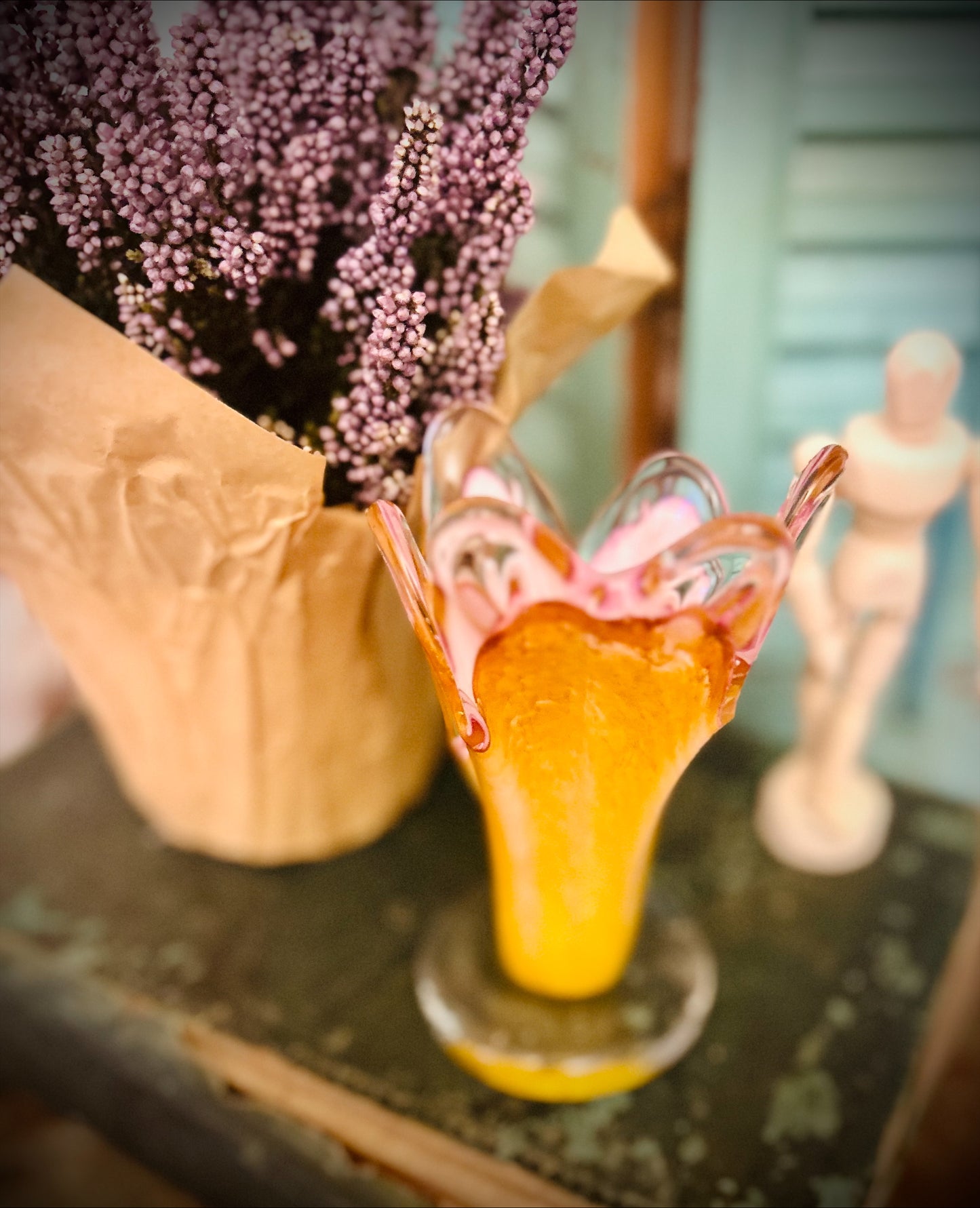Small Vintage Hand-Blown Yellow and Pink Glass Vase.