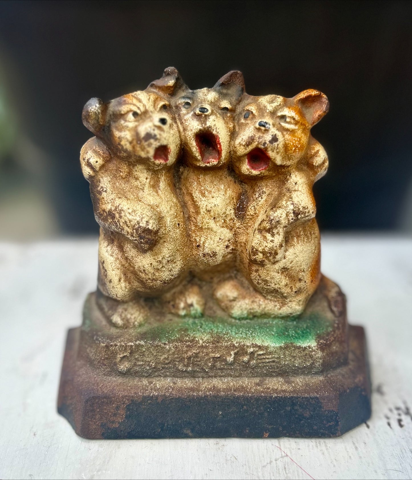 Antique Cast Iron Hubley 3 Dogs Singing Doorstop/Bookends