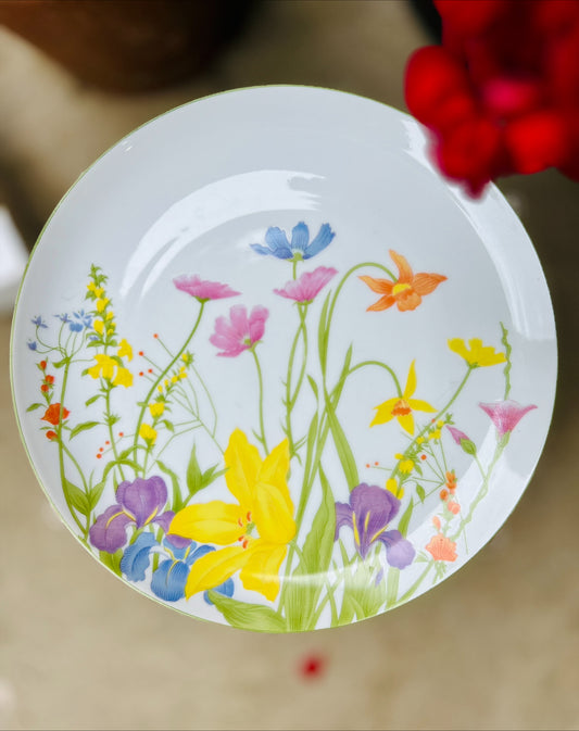 Vintage Seymour Mann Finn China Spring flower Cake Stand