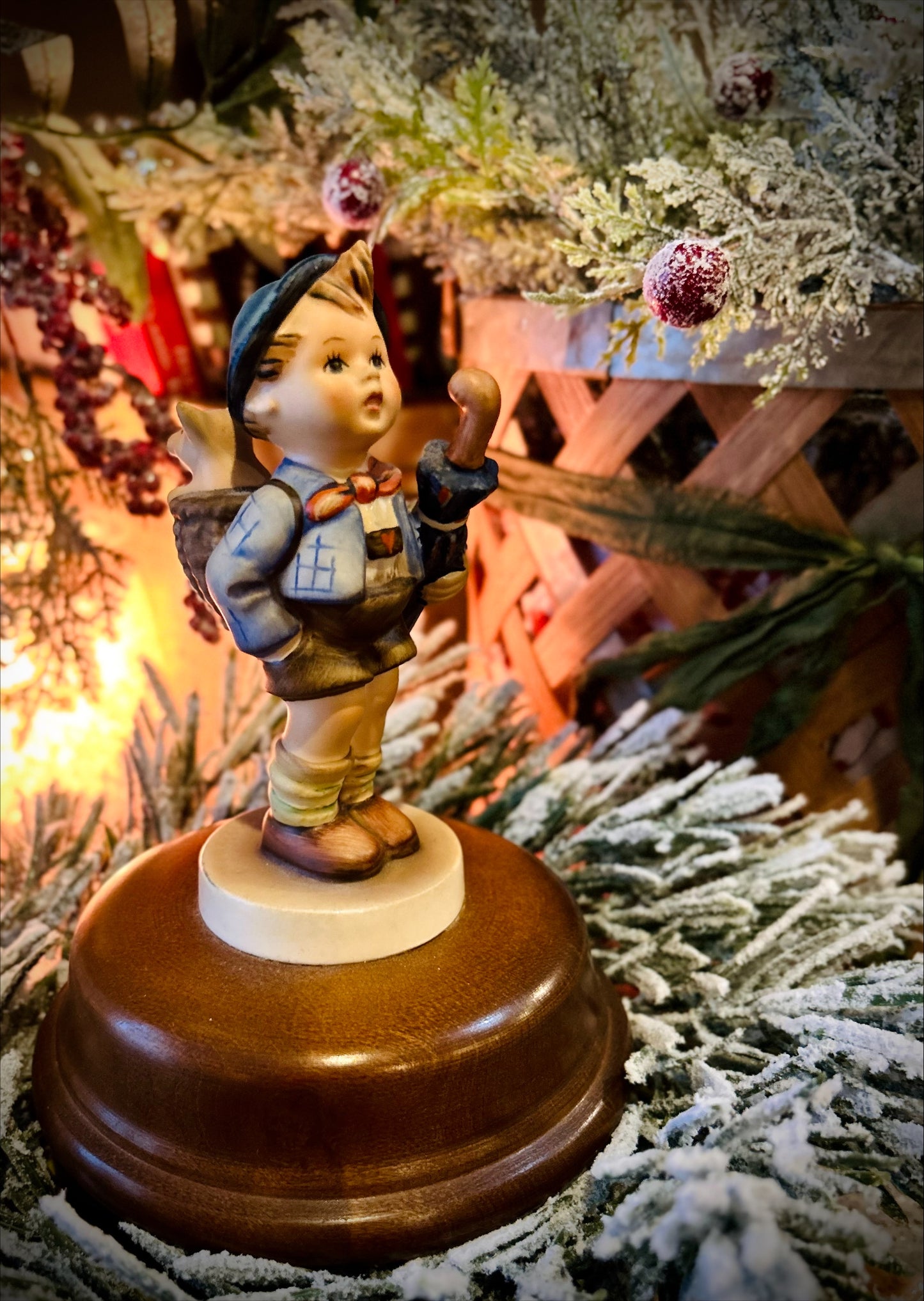 Reuge Swiss Music Box-Home from Market Figurine. with original sticker on base.