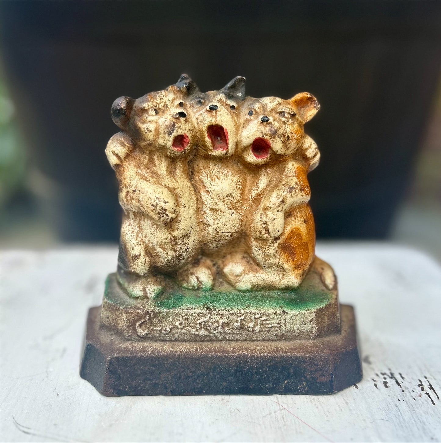 Antique Cast Iron Hubley 3 Dogs Singing Doorstop/Bookends