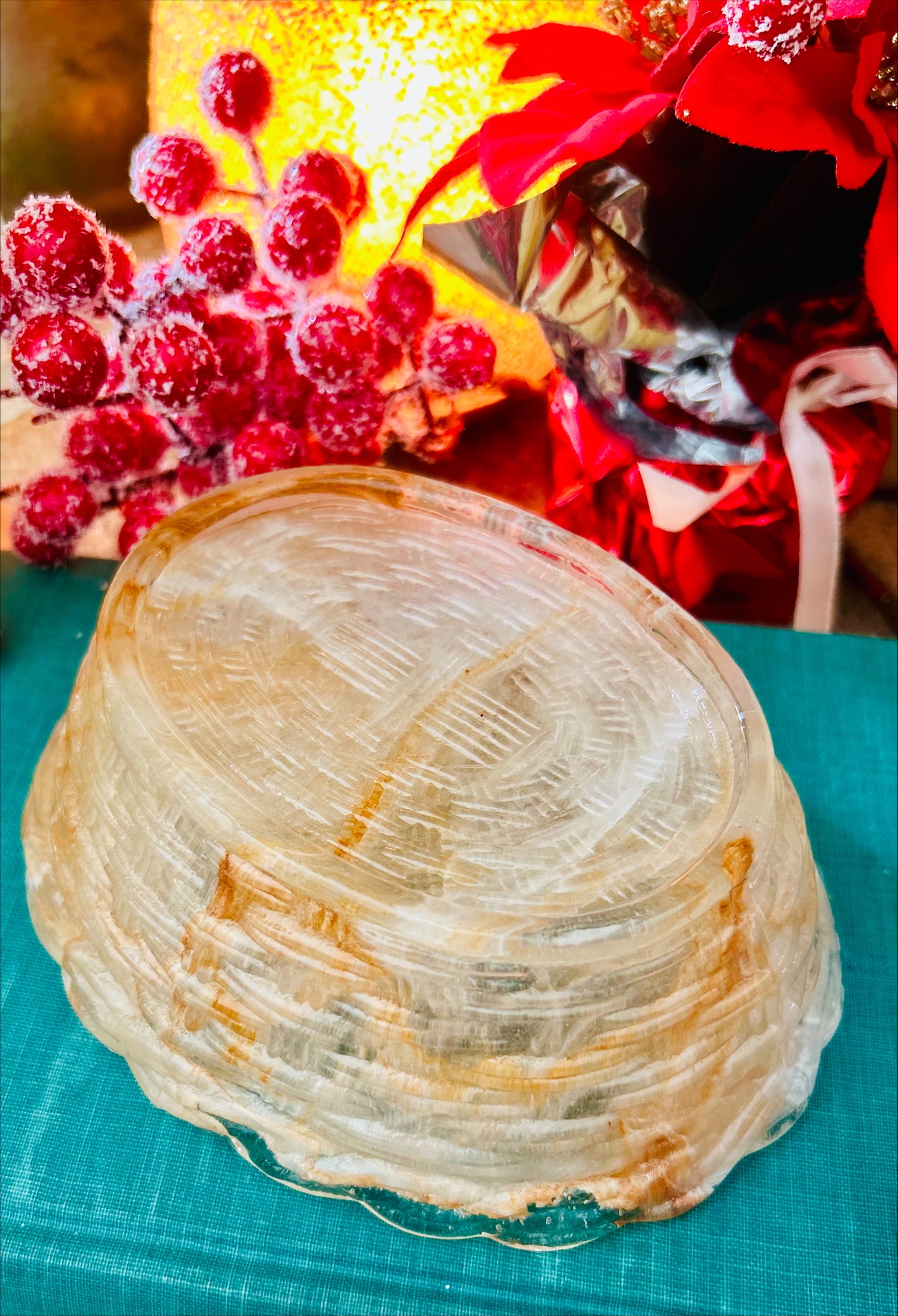 Peach Swirl Glass Hen on Nest 6"