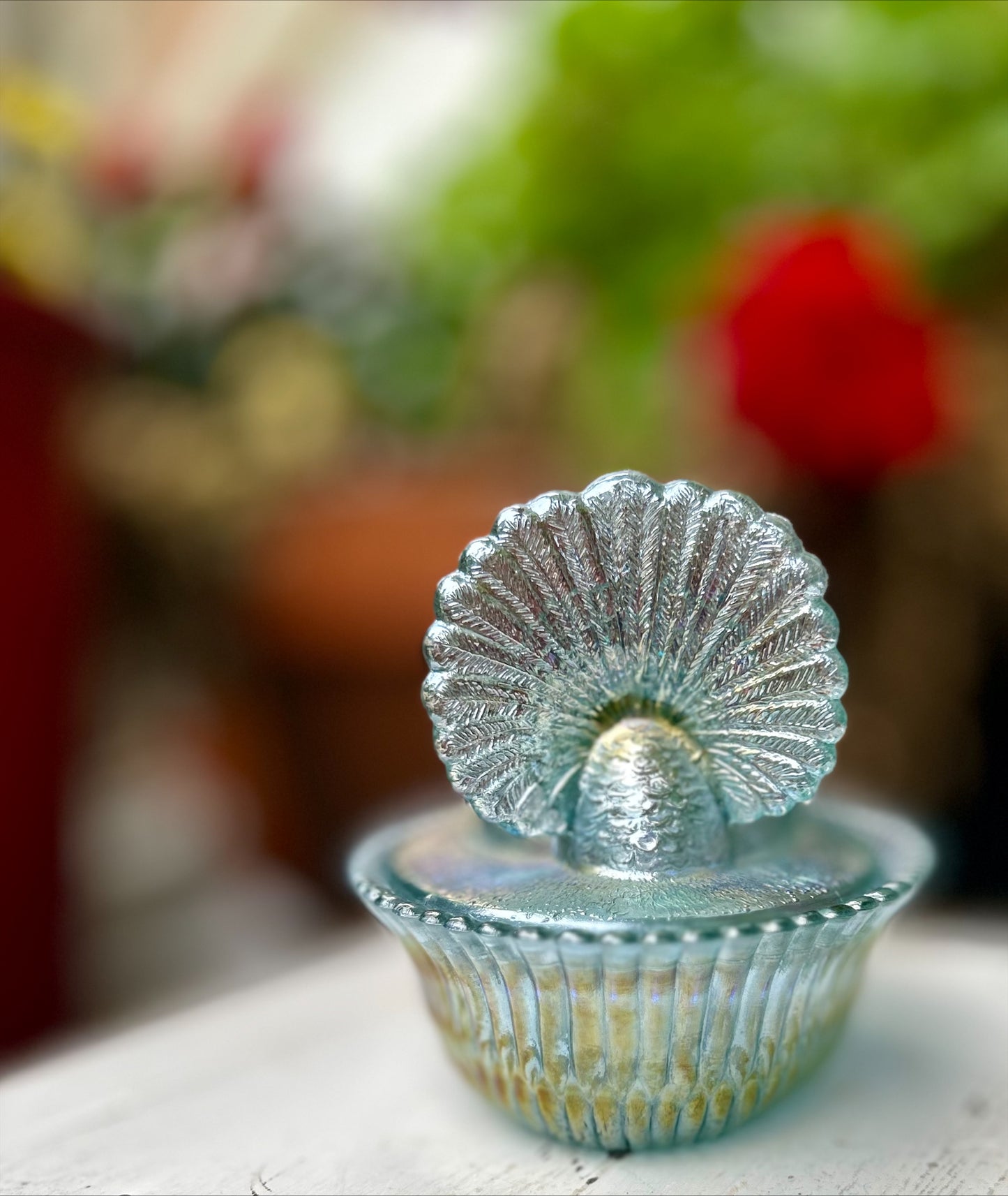 Stunning Vintage Boyd Glass Blue Carnival Iridescent Turkey on Nest.