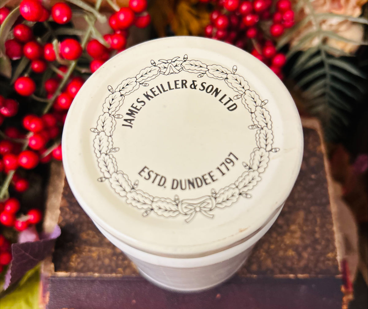 Vintage James Keiller & Son Dundee Marmalade Jar / Ivory Milk Glass with Original Lid